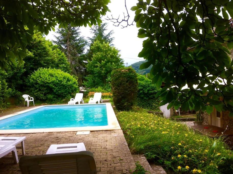 Grande Maison Familiale En Pierres Sud Ardeche Lalevade-dʼArdèche Buitenkant foto